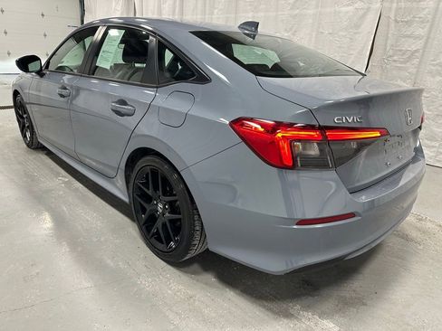 Used 2022 Honda Civic Sport image 5