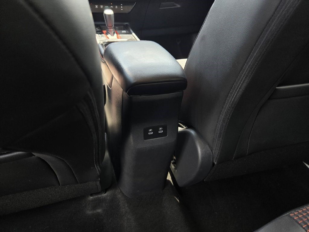 Certified 2025 Nissan Kicks SR AWD/4WD image 13