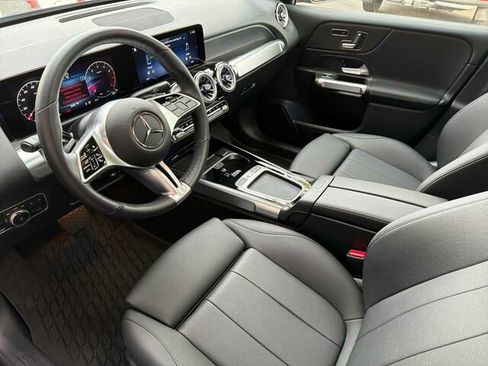 Certified 2025 Mercedes-Benz GLB 250 image 11