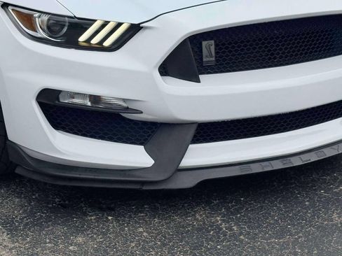 Used 2016 Ford Mustang Shelby GT350 w/ Technology Package RWD image 5
