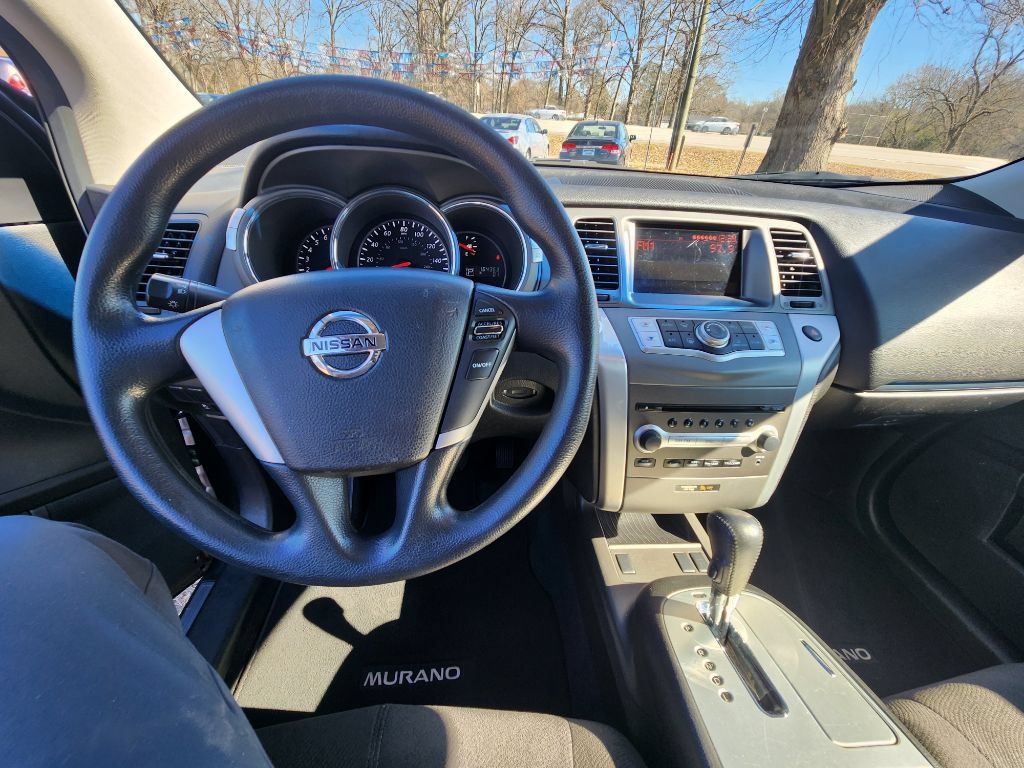 Used 2014 Nissan Murano S FWD image 13