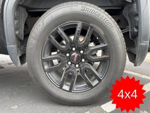 Used 2023 GMC Sierra 1500 Elevation image 19
