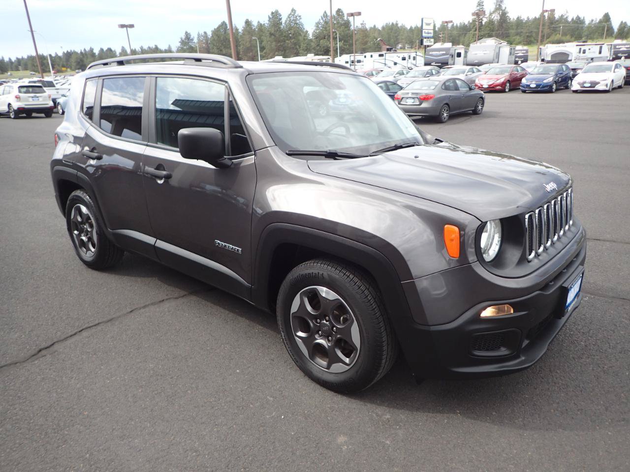 Used 2017 Jeep Renegade Sport w/ Power & Air Group FWD image 7