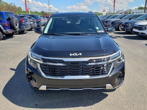 Certified 2024 Kia Seltos S AWD/4WD image 3
