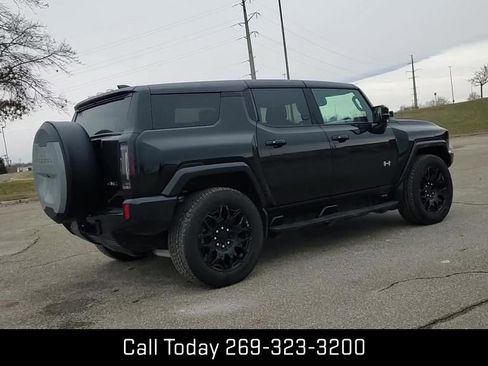 Certified 2024 GMC Hummer EV 2X w/ LPO, Illumination Package image 6