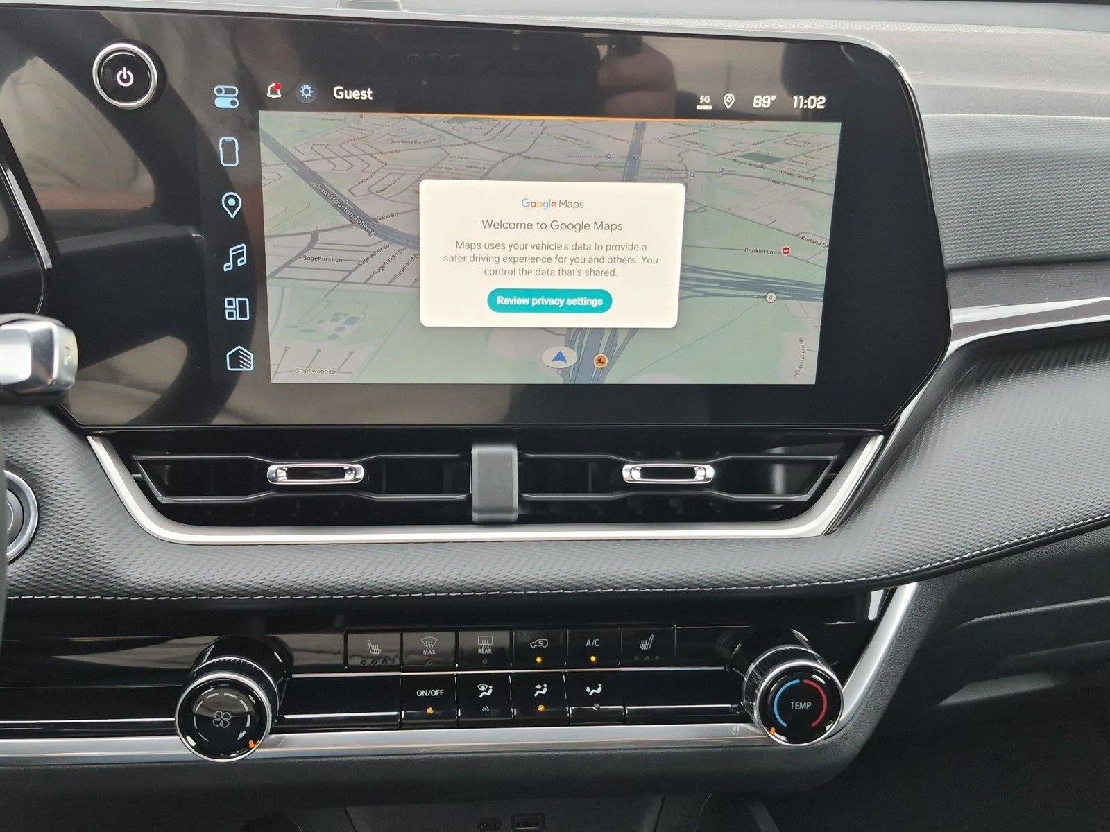 New 2027 Chevrolet Equinox LT w/ Midnight Edition FWD image 12
