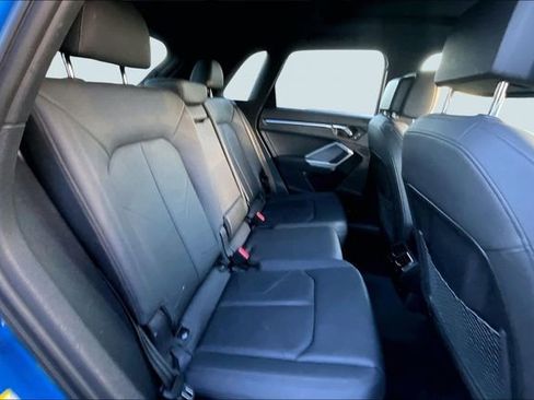 Used 2022 Audi Q3 2.0T Premium Plus image 17