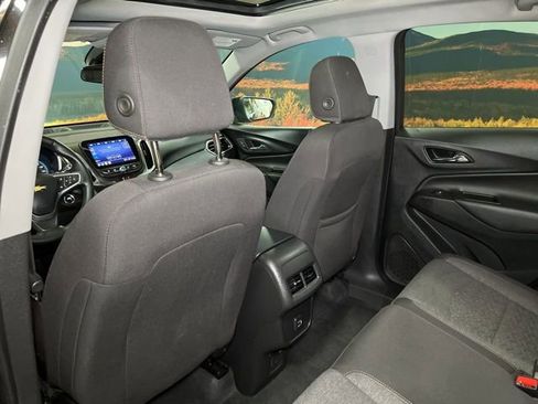 Used 2023 Chevrolet Equinox LT image 52