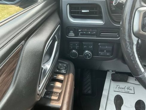 Used 2021 Chevrolet Tahoe LT w/ LT Signature Package AWD/4WD image 25