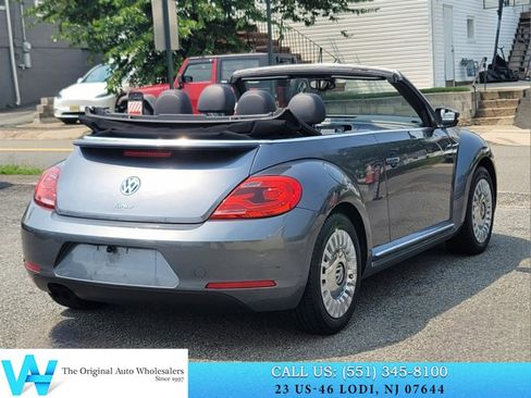 Used 2016 Volkswagen Beetle 1.8T S FWD image 6