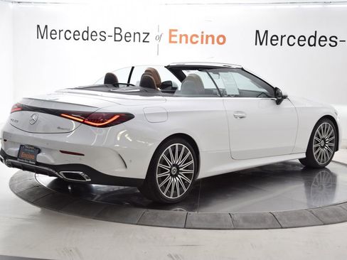 Certified 2026 Mercedes-Benz CLE 450 4MATIC Cabriolet image 13