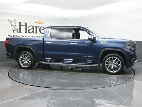 Used 2022 GMC Sierra 1500 Denali image 1