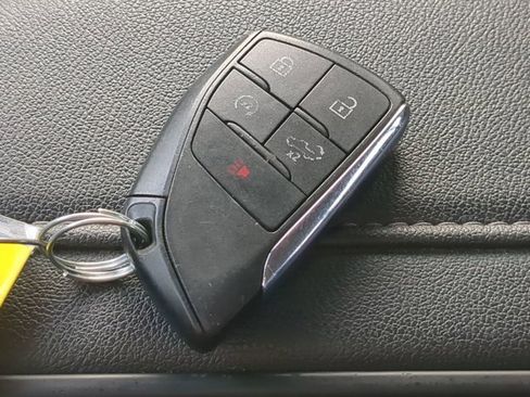 Used 2022 GMC Sierra 1500 Elevation w/ Preferred Package image 28