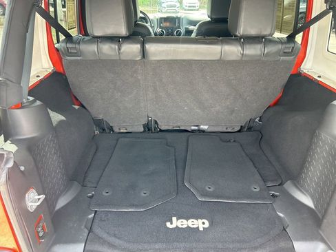 Certified 2015 Jeep Wrangler Unlimited Sport w/ Quick Order Package 24S image 29