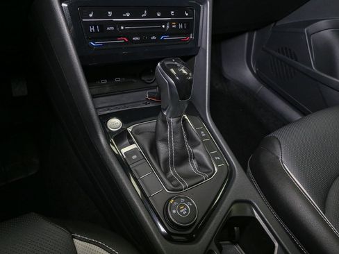 Used 2025 Volkswagen Taos SEL w/ Black Wheel Plus Package image 32