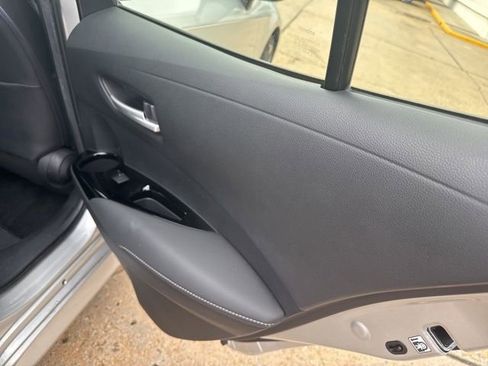 Used 2019 Toyota Corolla XSE image 46