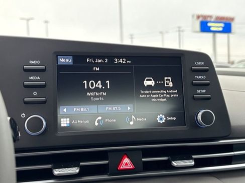 New 2026 Hyundai Elantra SEL Sport Premium FWD image 18