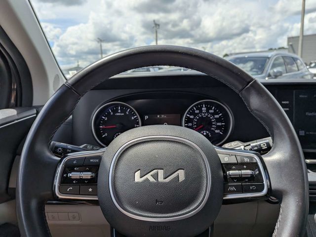 Used 2024 Kia Carnival LX FWD image 23
