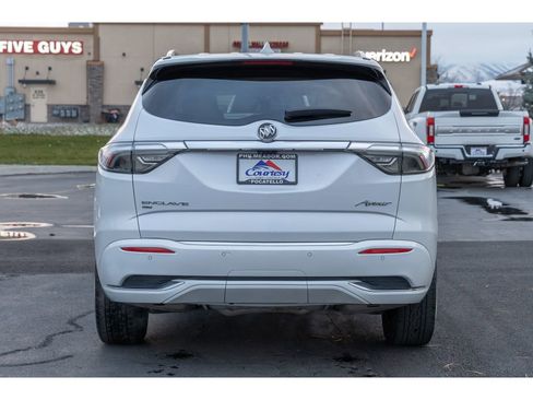 Used 2022 Buick Enclave Avenir w/ Avenir Technology Package image 4