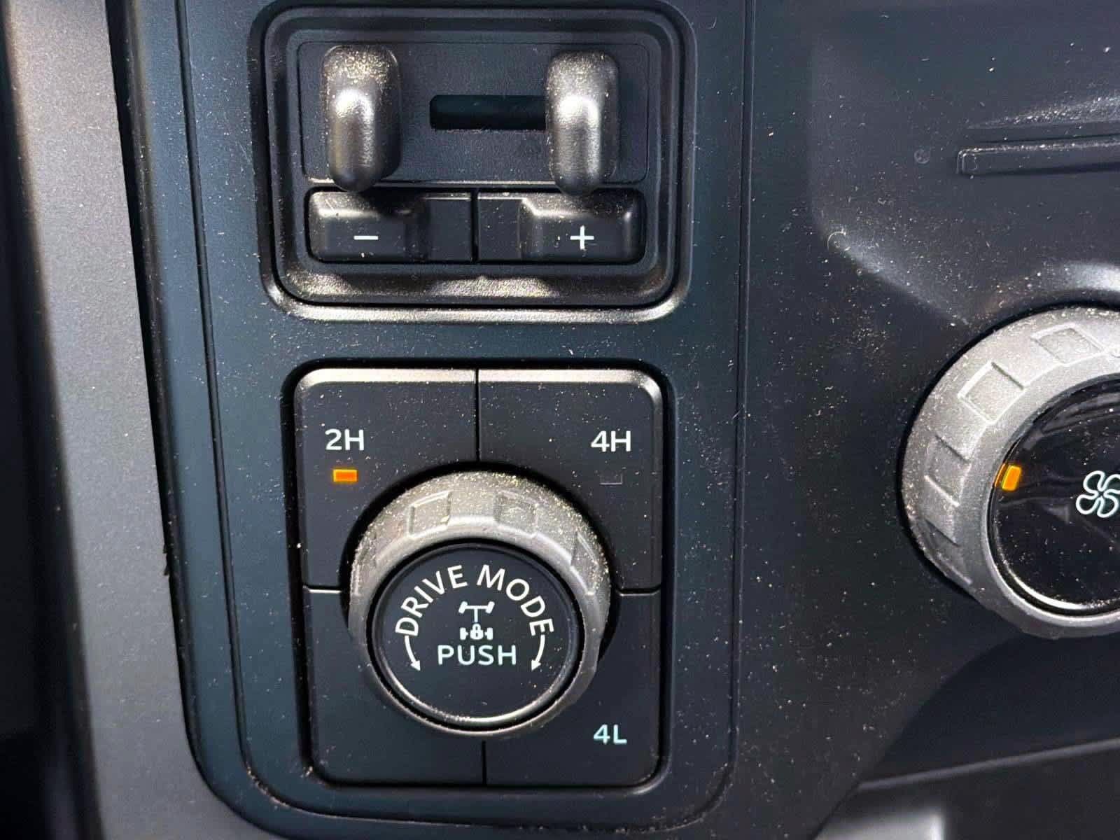 Used 2024 Ford F150 STX w/ Equipment Group 201A FX4 AWD/4WD image 26