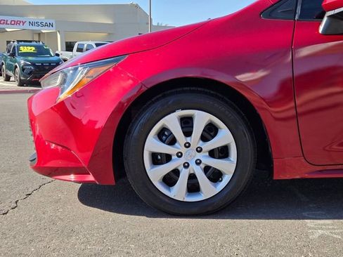 Used 2024 Toyota Corolla LE FWD image 9