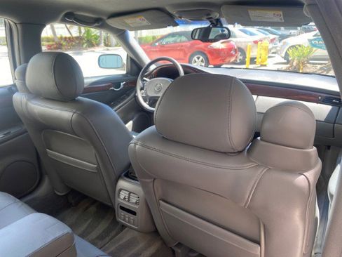 Used 2005 Cadillac De Ville image 99