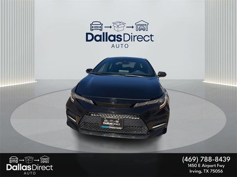 Used 2022 Toyota Corolla SE image 3