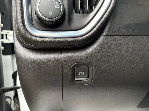 Used 2023 Chevrolet Silverado 2500 LT w/ Convenience Package image 23