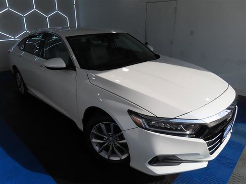 Used 2021 Honda Accord LX image 5