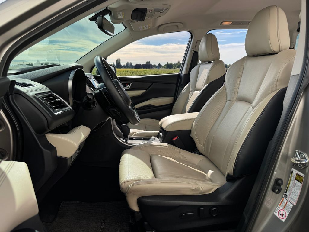 Used 2019 Subaru Ascent Limited AWD/4WD image 9