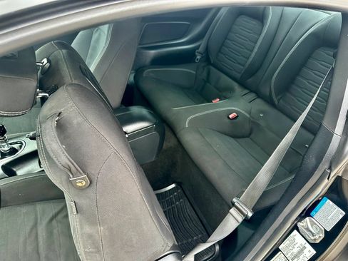 Used 2017 Ford Mustang GT w/ GT Performance Package RWD image 10