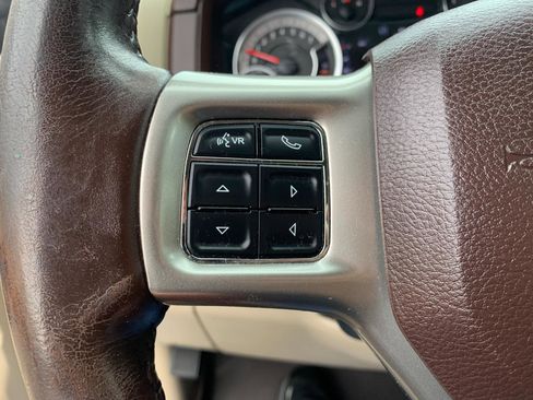 Used 2015 RAM 1500 Laramie w/ Convenience Group AWD/4WD image 16