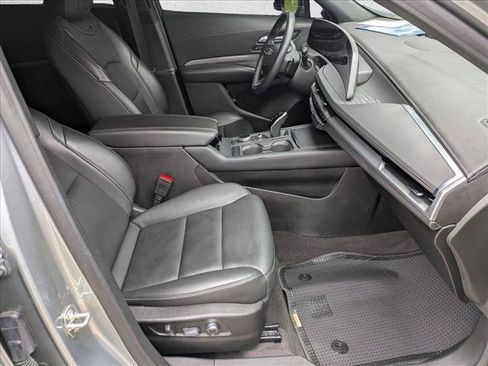 Used 2024 Cadillac XT4 Premium Luxury AWD/4WD image 19
