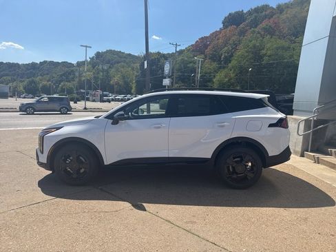 New 2026 Kia Sportage X-Line w/ X-Line Technology Package image 4