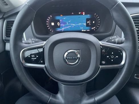 Certified 2024 Volvo XC90 B5 Core image 17