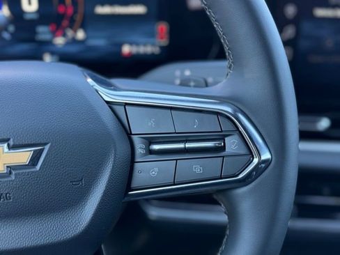 New 2026 Chevrolet Equinox LT AWD/4WD image 25