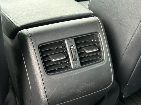 Used 2018 Honda Accord Touring image 43