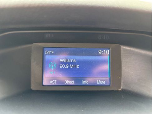 Used 2014 Ford Focus SE w/ Equipment Group 201A image 22