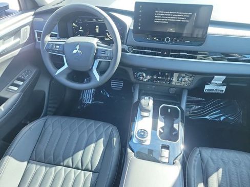 New 2026 Mitsubishi Outlander SEL FWD image 16