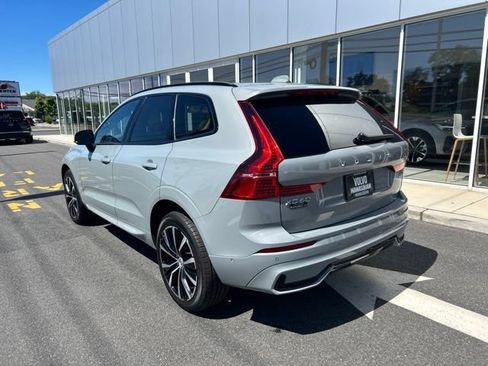 Certified 2025 Volvo XC60 B5 Plus AWD/4WD image 3