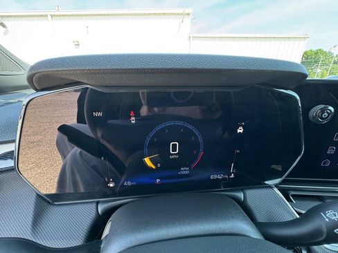 Used 2025 Chevrolet TrailBlazer ACTIV w/ Convenience Package FWD image 23