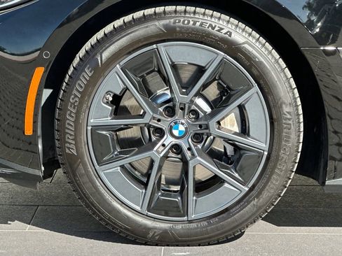 Used 2023 BMW i4 eDrive35 w/ Premium Package RWD image 32