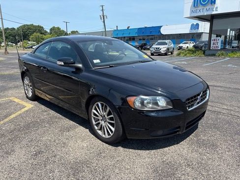 Used 2009 Volvo C70 T5 FWD image 9