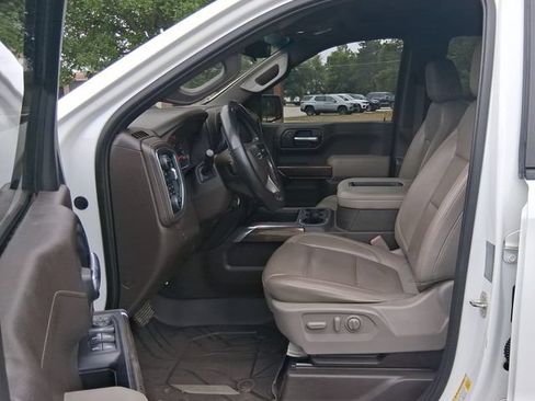 Used 2019 Chevrolet Silverado 1500 RST AWD/4WD image 10