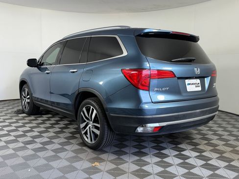 Used 2016 Honda Pilot Elite image 3