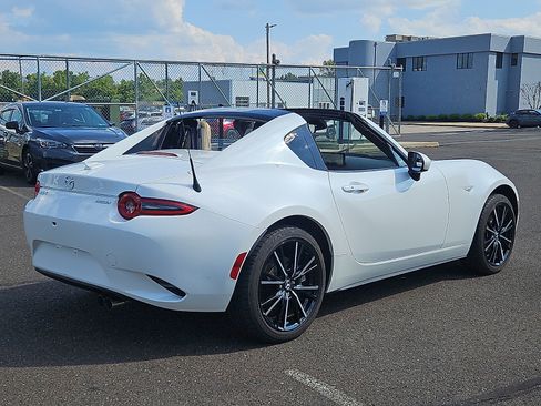 Used 2024 MAZDA MX-5 Miata RF Grand Touring RWD image 6