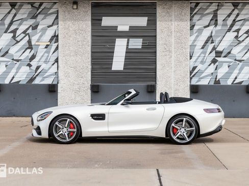 Used 2021 Mercedes-Benz AMG GT Roadster image 7