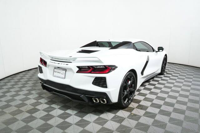 Used 2022 Chevrolet Corvette Stingray Preferred Conv w/ Z51 Performance Package RWD image 3
