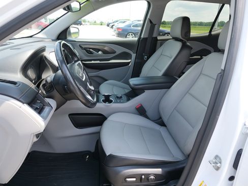 Used 2020 GMC Terrain SLT w/ Preferred Package image 14