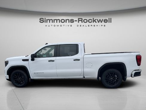 Used 2023 GMC Sierra 1500 Pro w/ Graphite Edition image 8